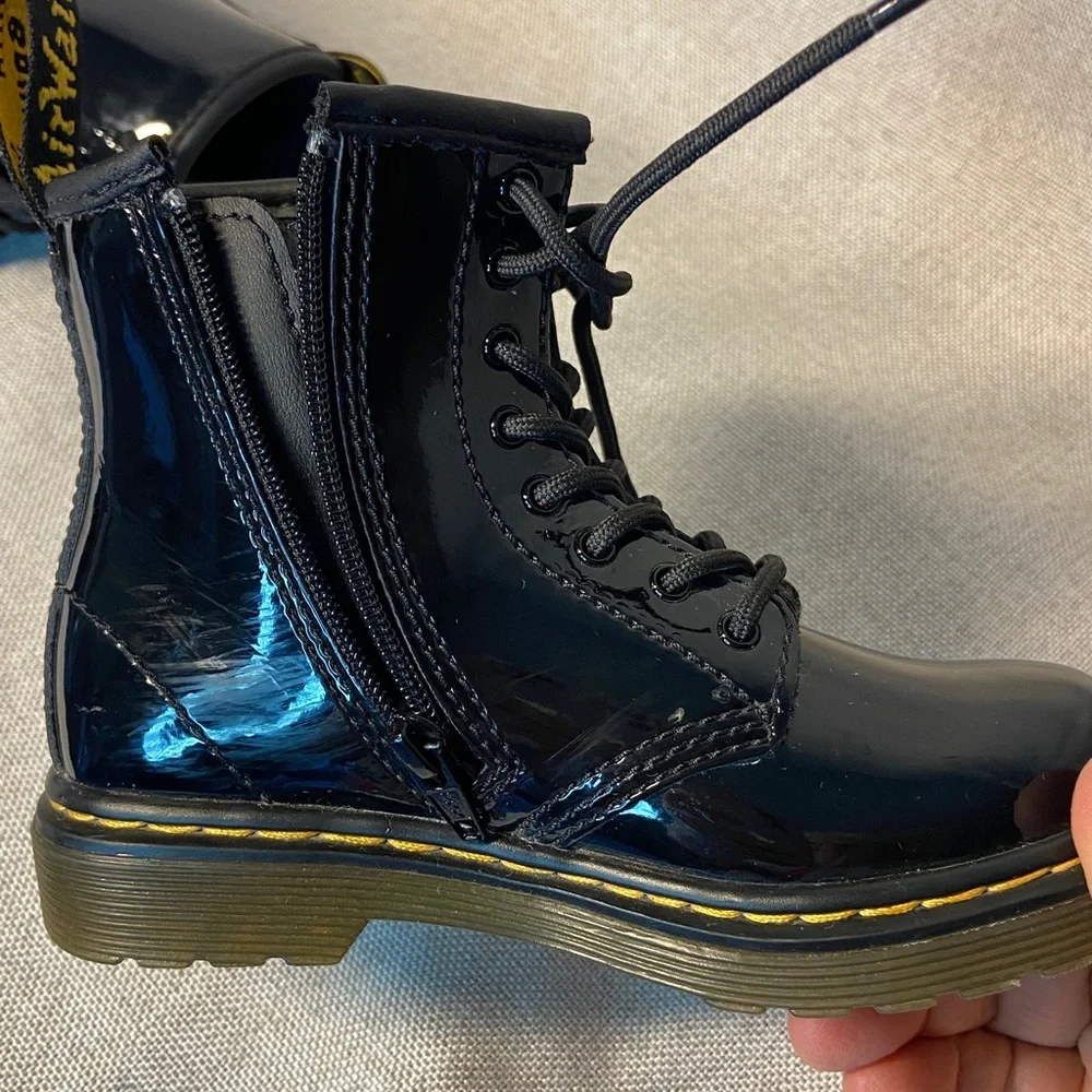 Dr. Martens girl dr